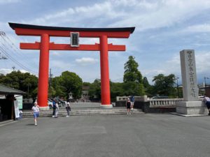 富士山本宮浅間大社へ
